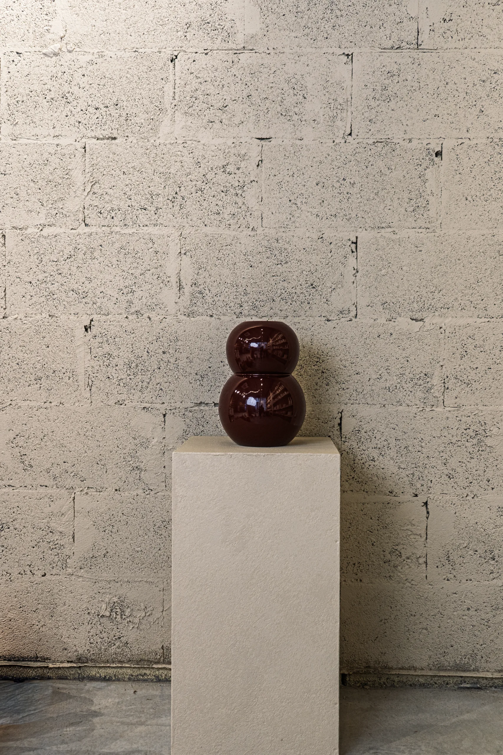 Vase en métal laqué Double bulle – Image 2