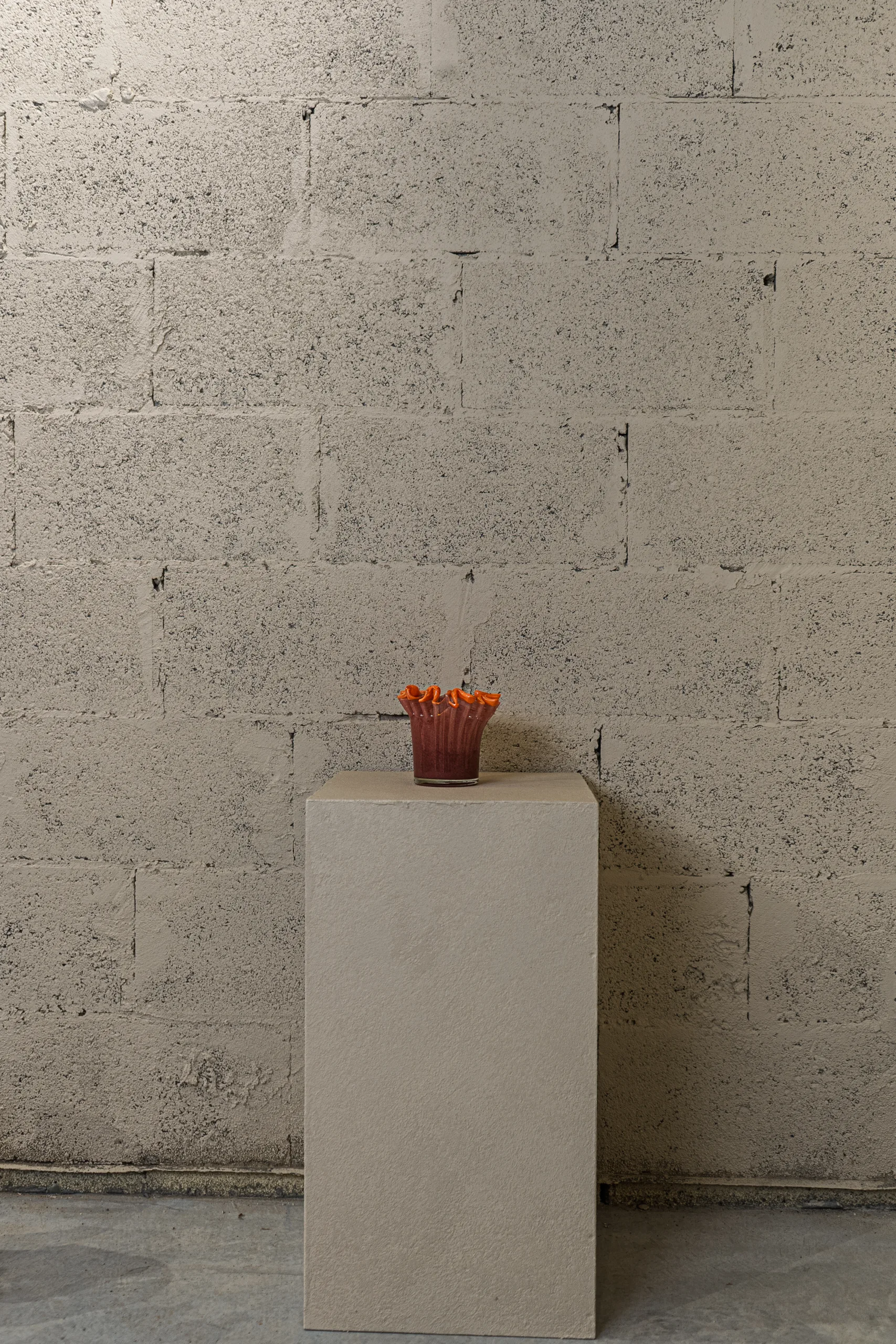 Vase en verre soufflé Corolle – Image 2