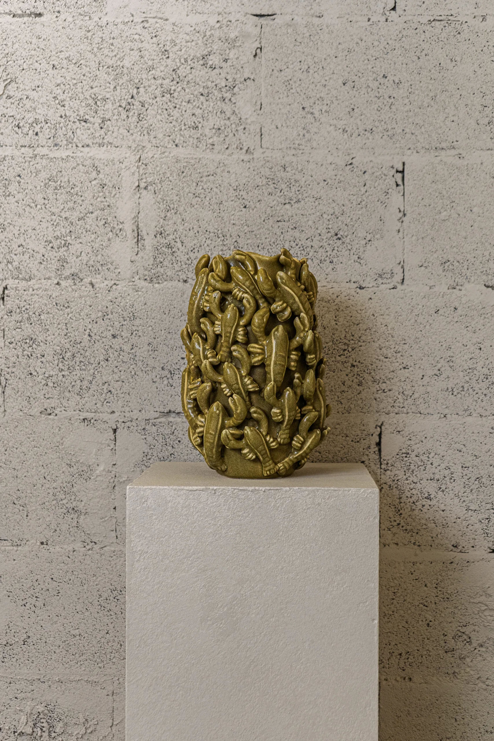 Vase Crustacés dorés – Image 3