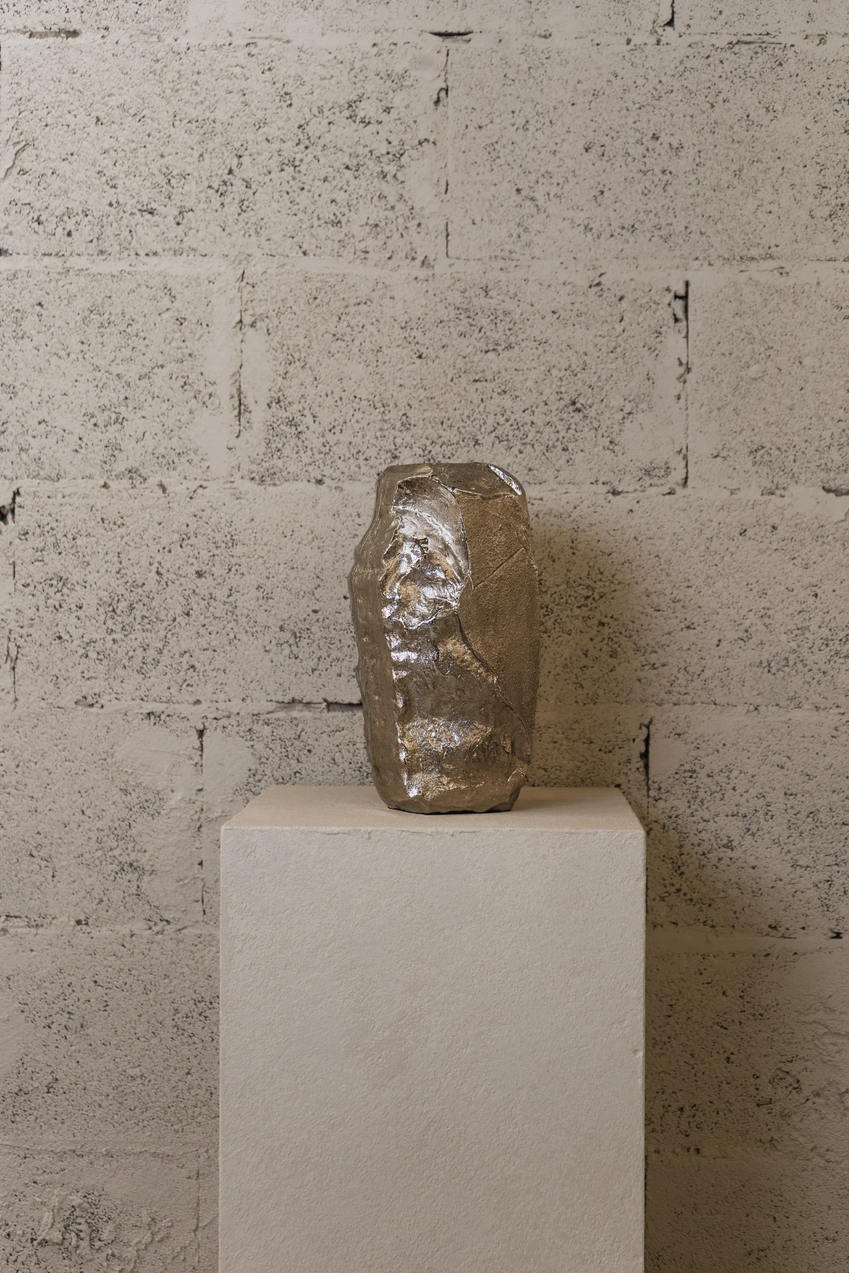 Vase Roche Argentée – Image 3