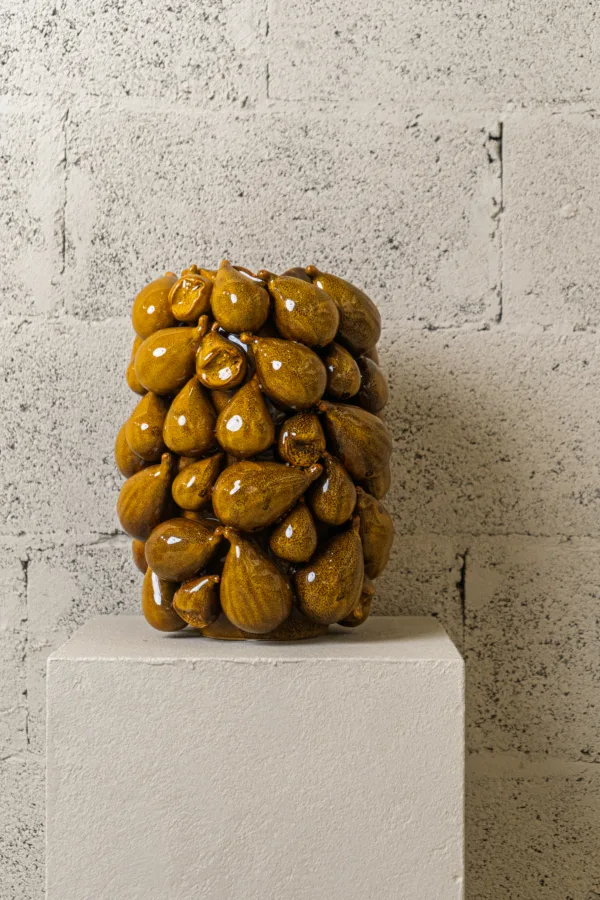 Vase Figues dorées en céramique émaillée